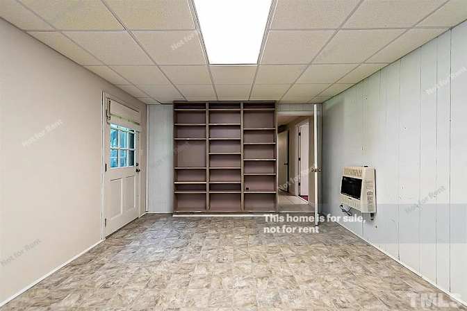 Alcove Rooms's room
