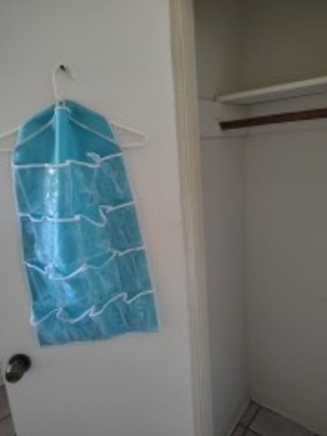 James Glen Thuener's room