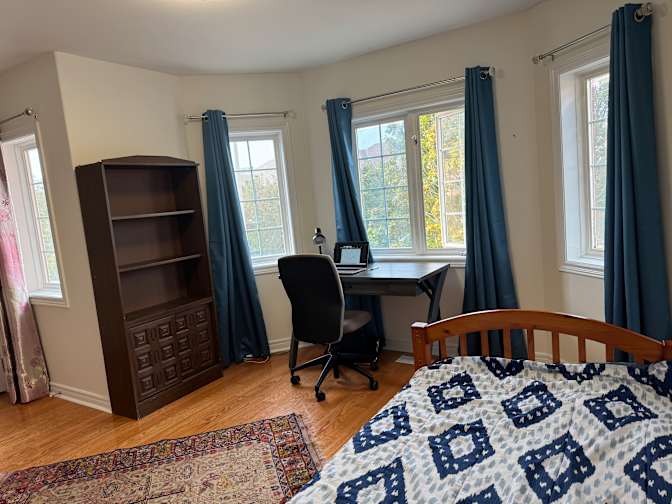 Fatemeh's room