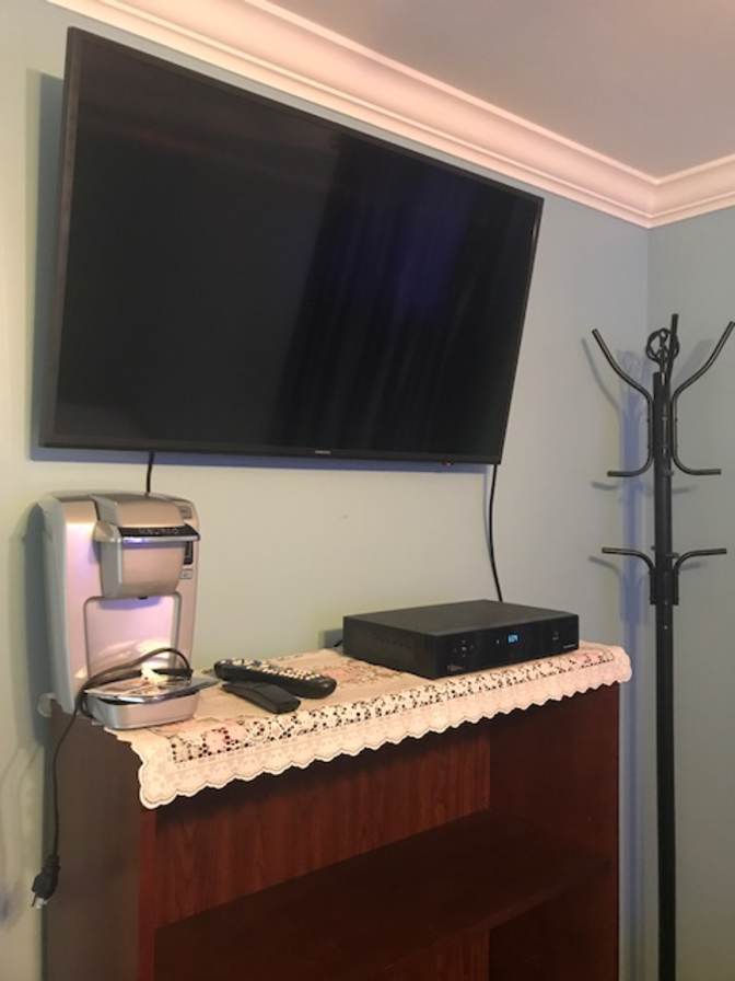 Lynn's room