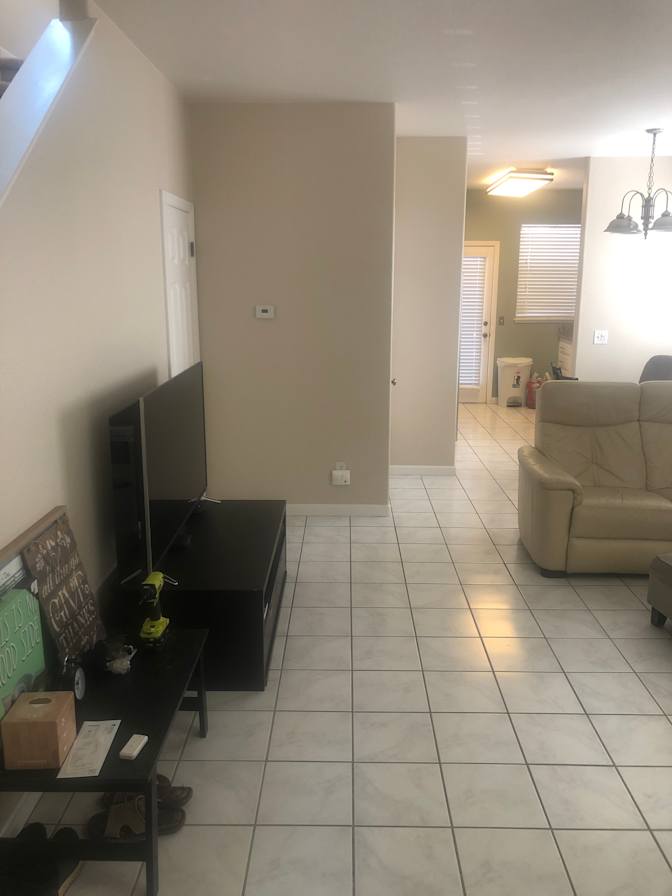 Greg's room