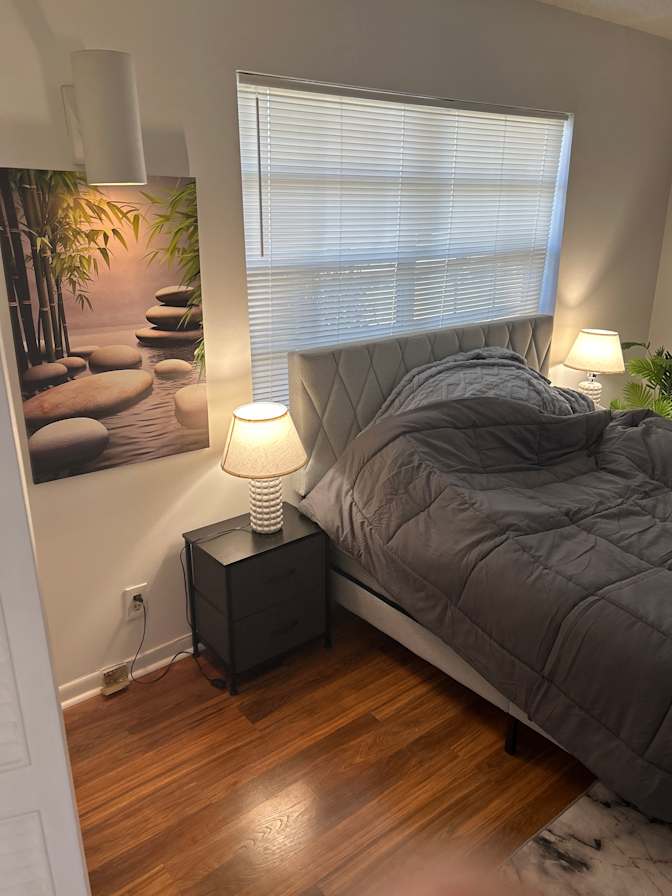 Avraham gour's room