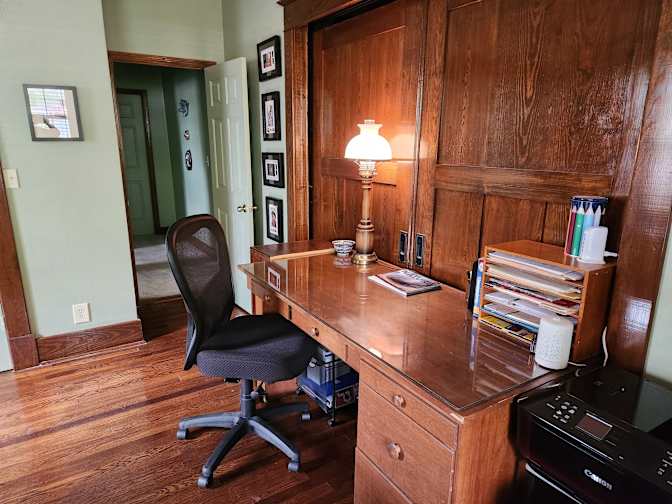 Eulea Kiraly's room