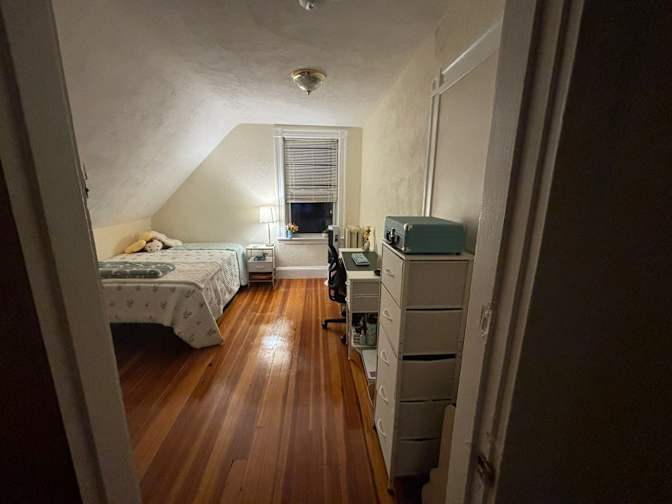 Tanishka Singh's room