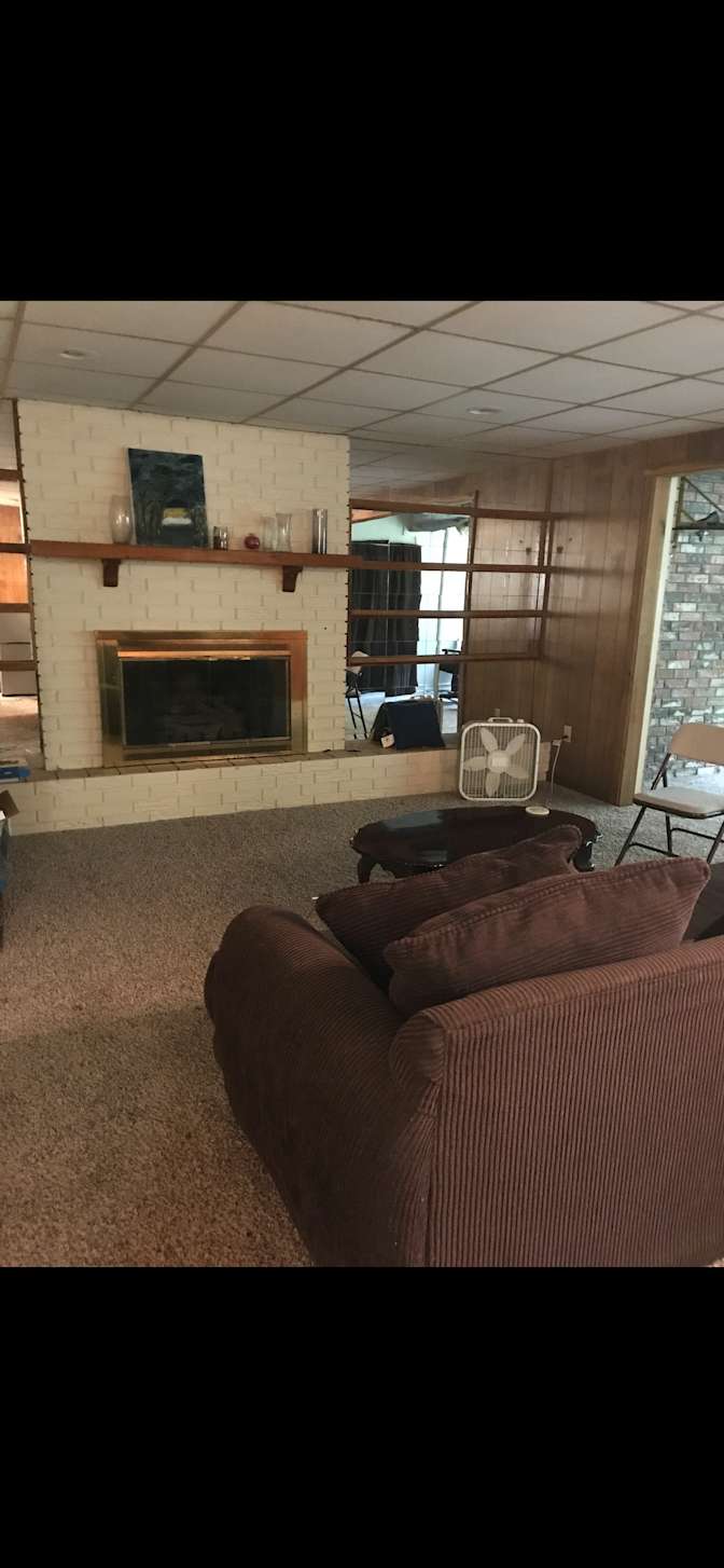 Annie's room