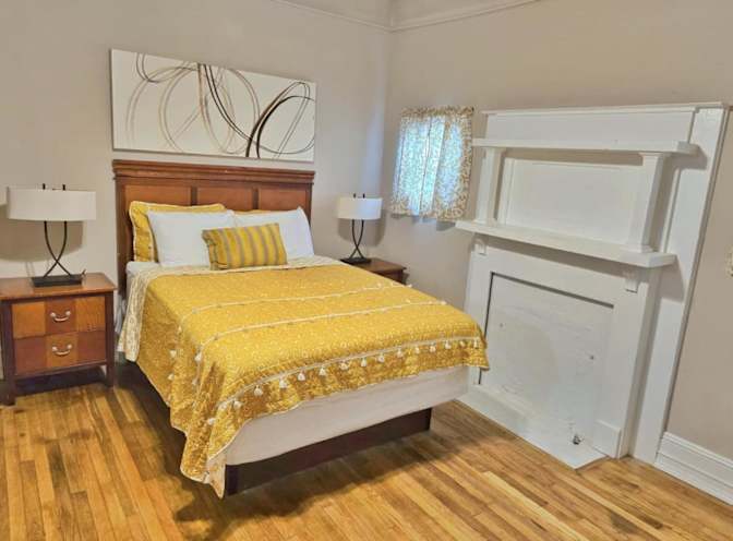 Grandbay RE Holdings's room