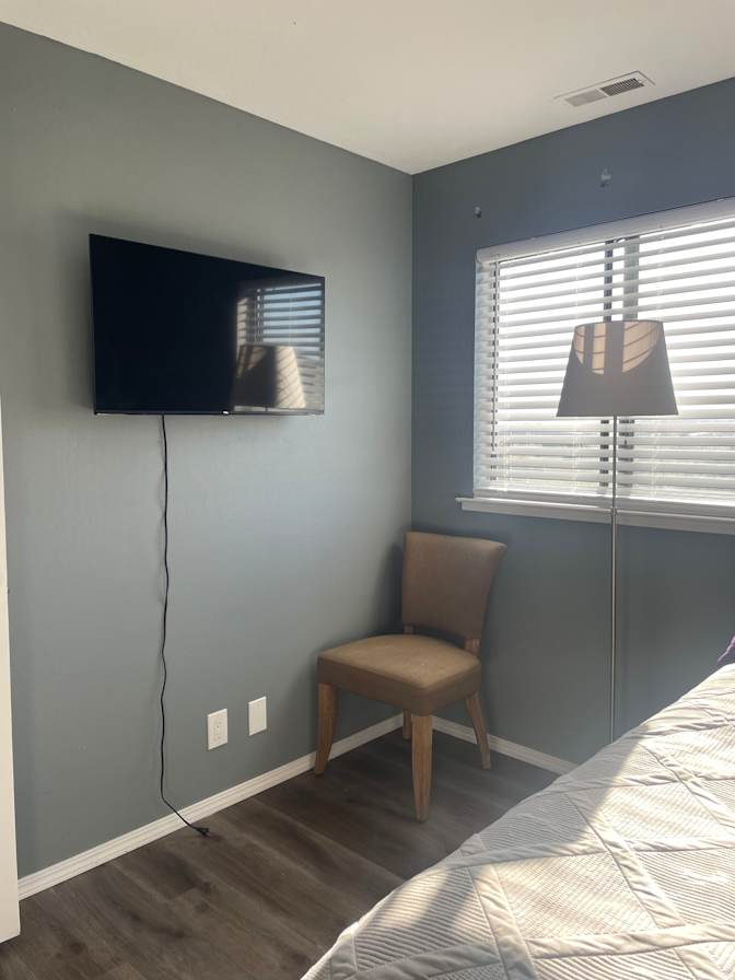 Valerie's room