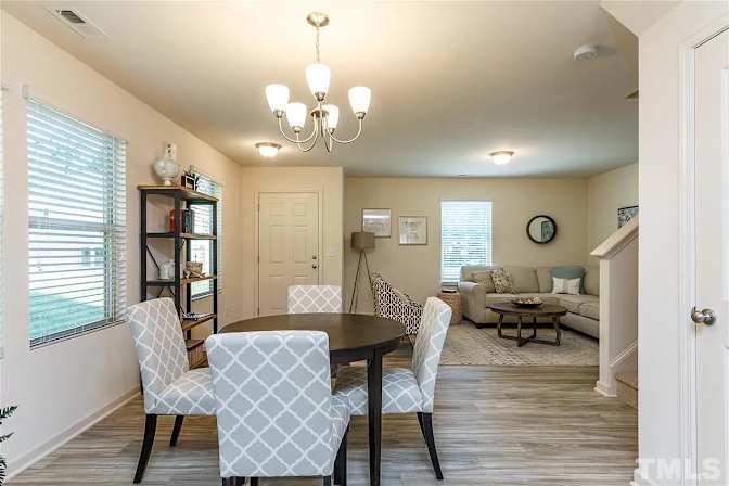 Alcove Rooms's room