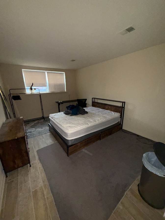 nick's room