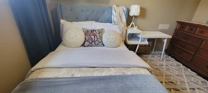 Gloria's room
