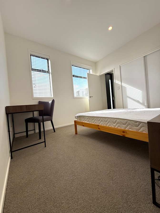 GG SS's room