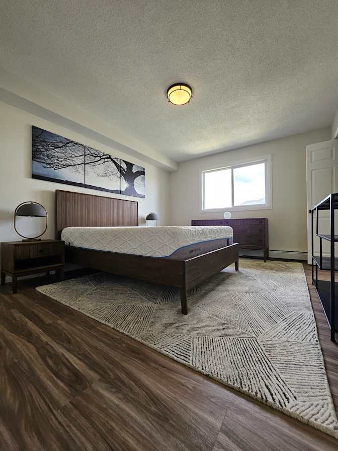 Darren's room