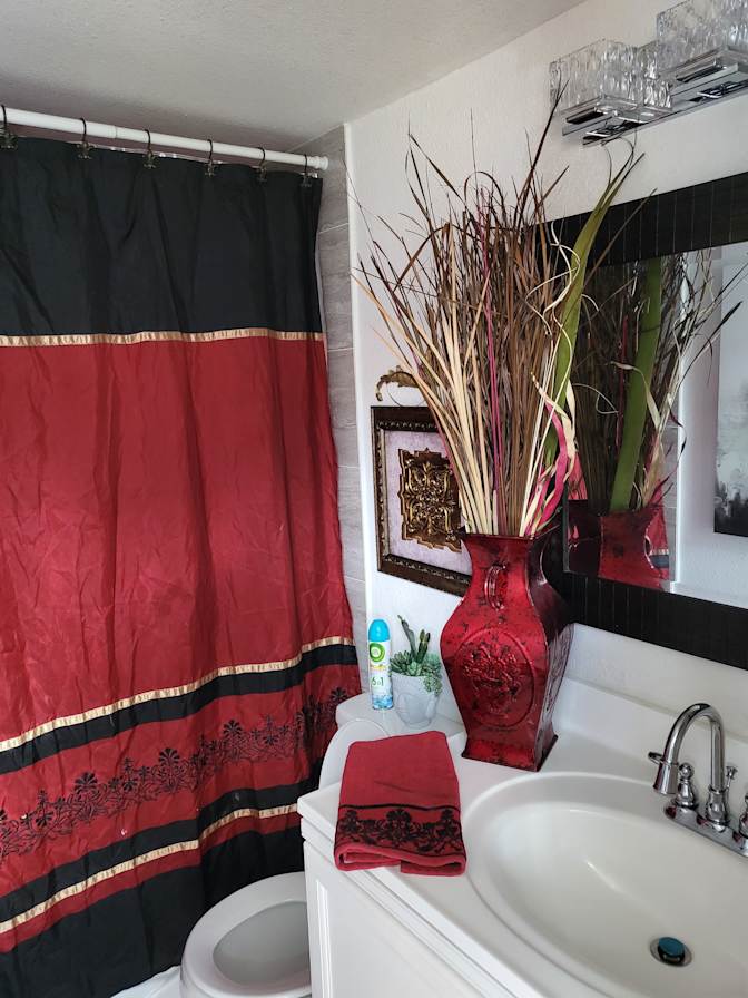 Shawanda's room