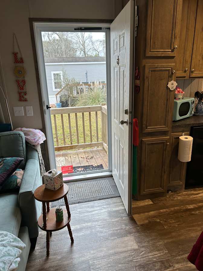 Cindy's room
