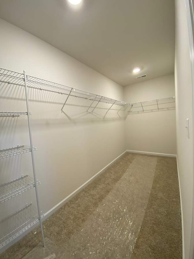 Alcove Rooms's room
