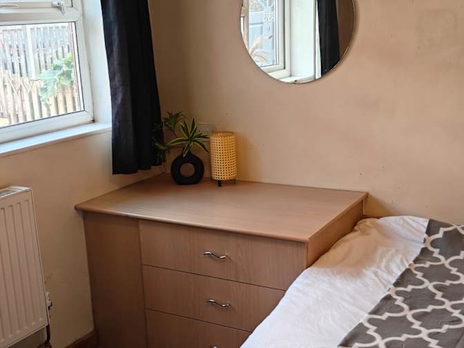 Dawnvale Estates's room