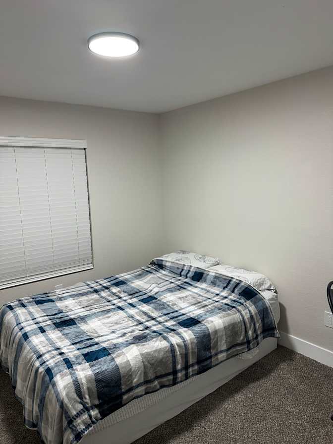 Mladen's room