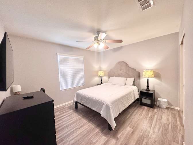 Jenni's room