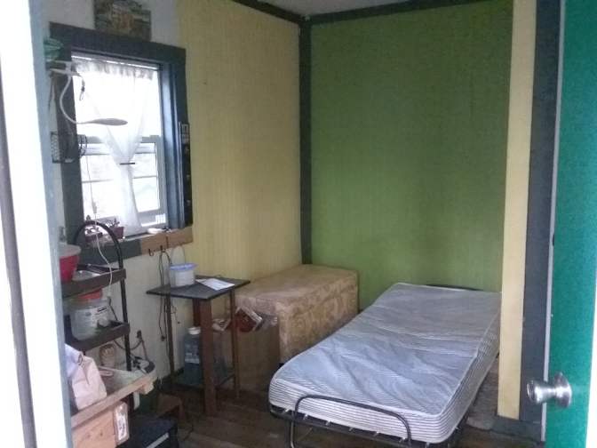 Mellie's room