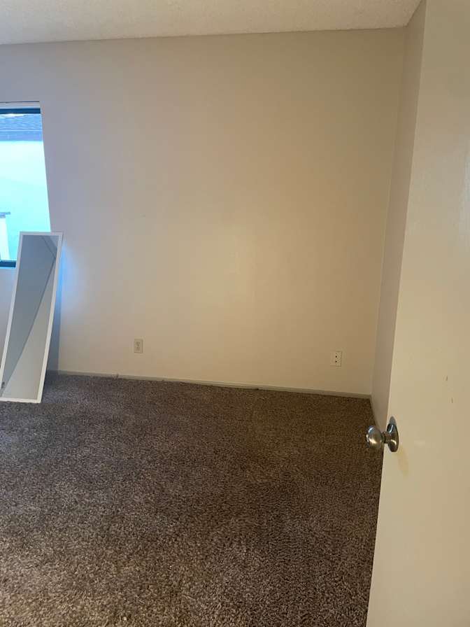 Greg's room