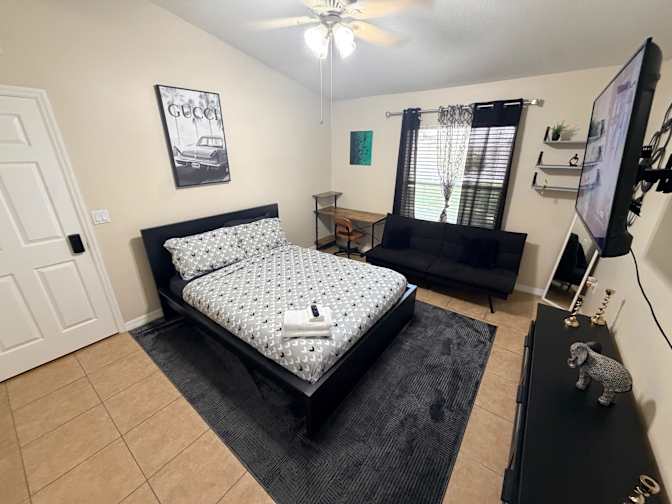 PadSplit's room