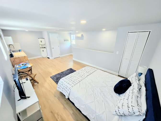 Franco's room