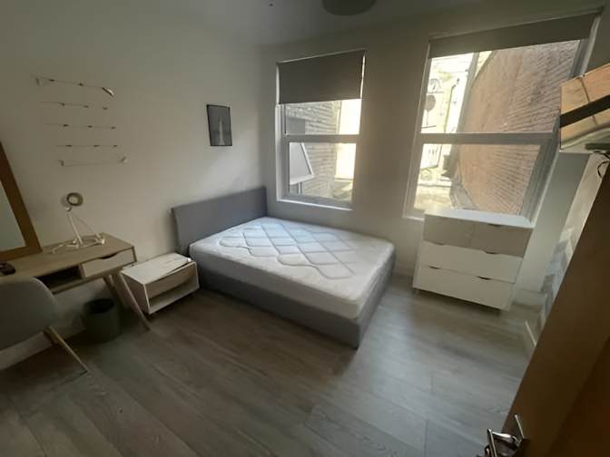 Divine's room