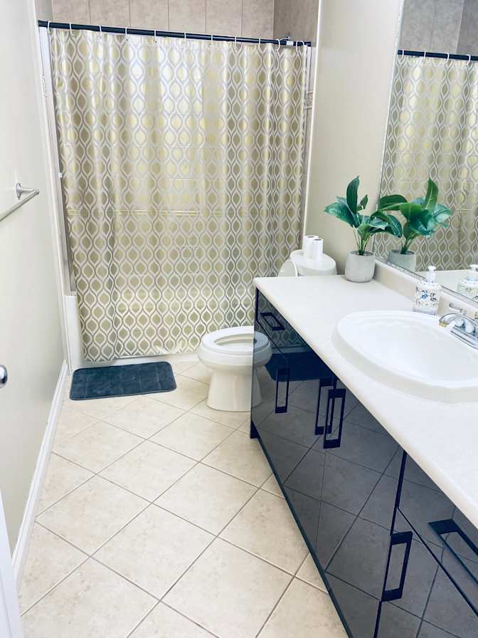 Mohammad's room