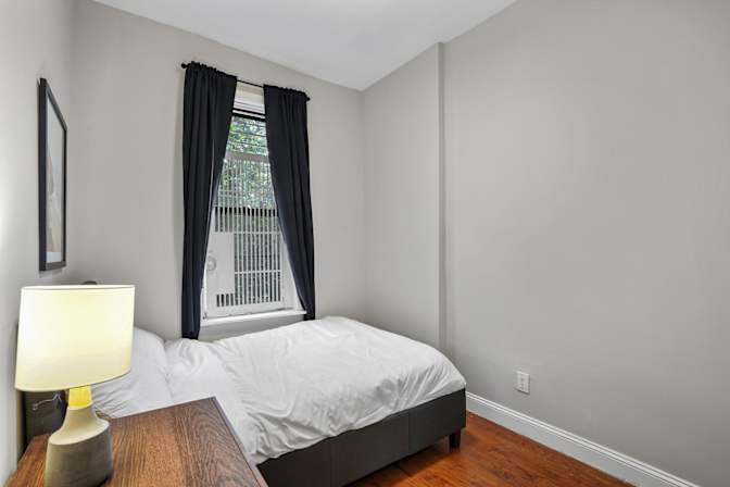 Sam June's room