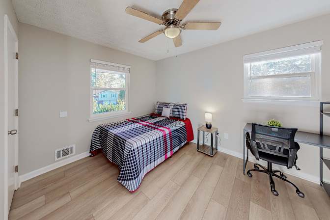 PadSplit's room