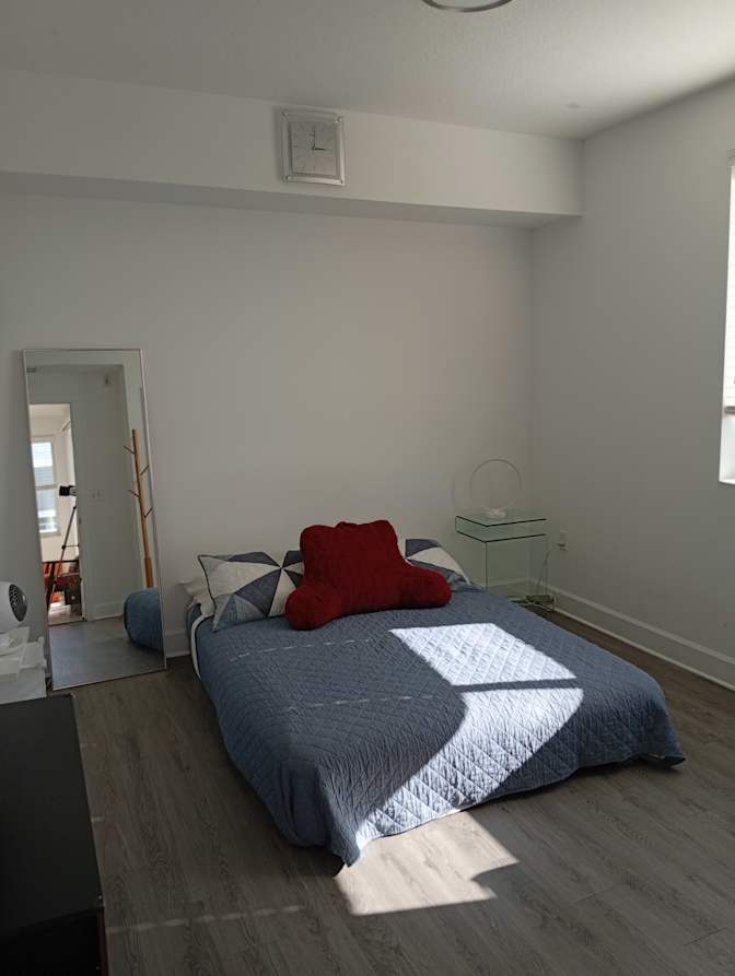 Asif's room