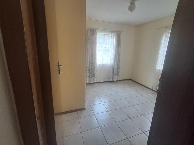 BTW Connect Properties's room