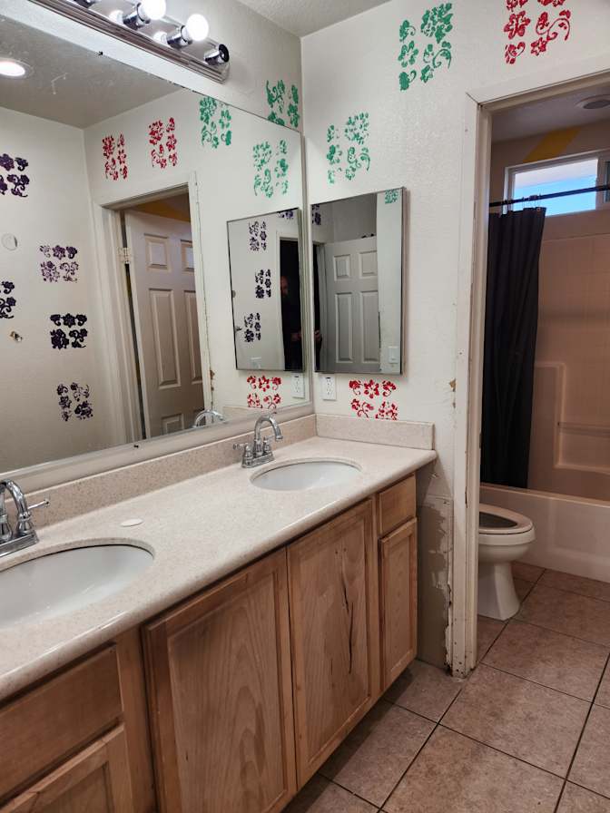 Eric's room