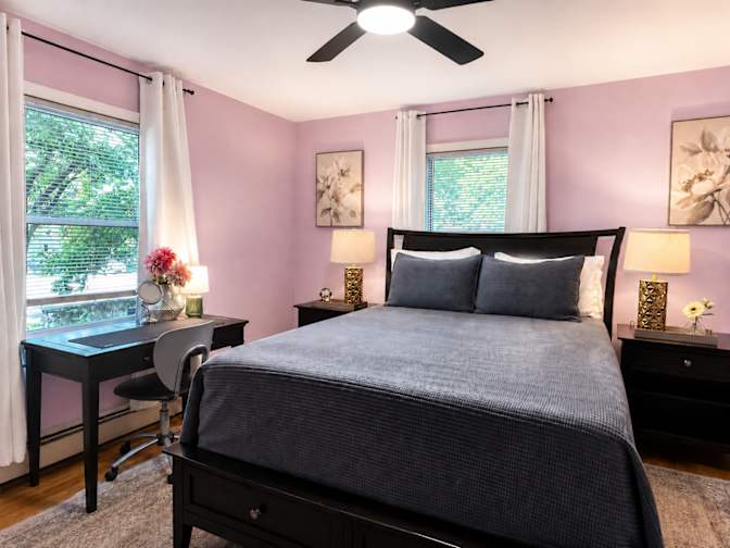 Ava B's room
