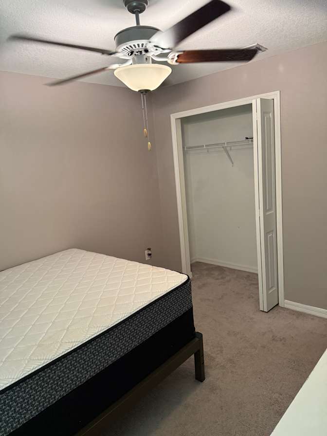 Kiet's room