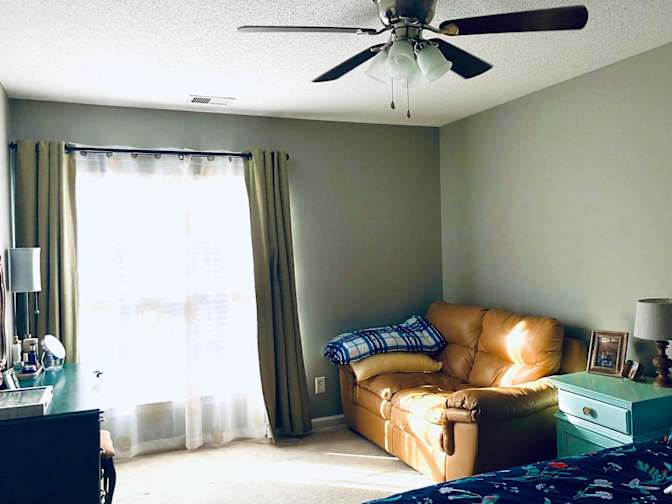 Alcove Rooms's room