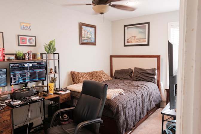 Peter's room