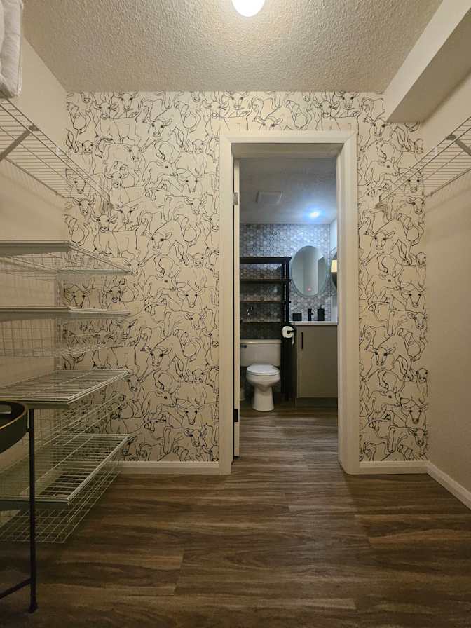Darren's room
