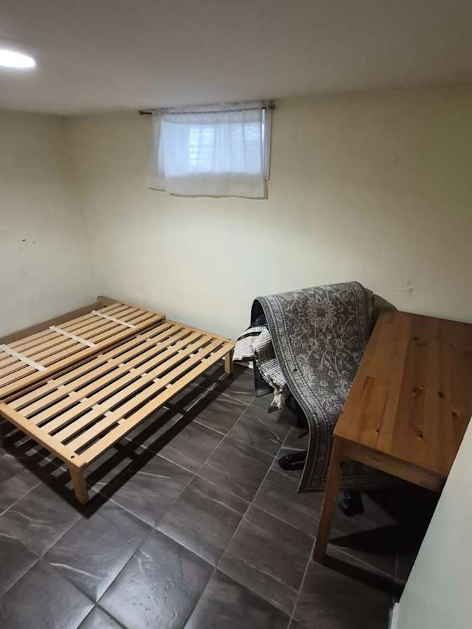 Lina Mai's room