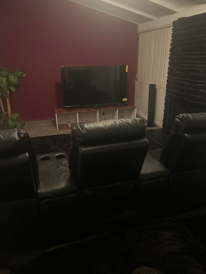 Sonja Jenkins's room