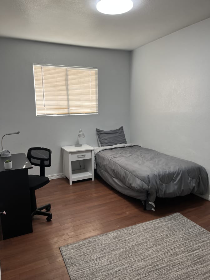 Robert Martinez's room