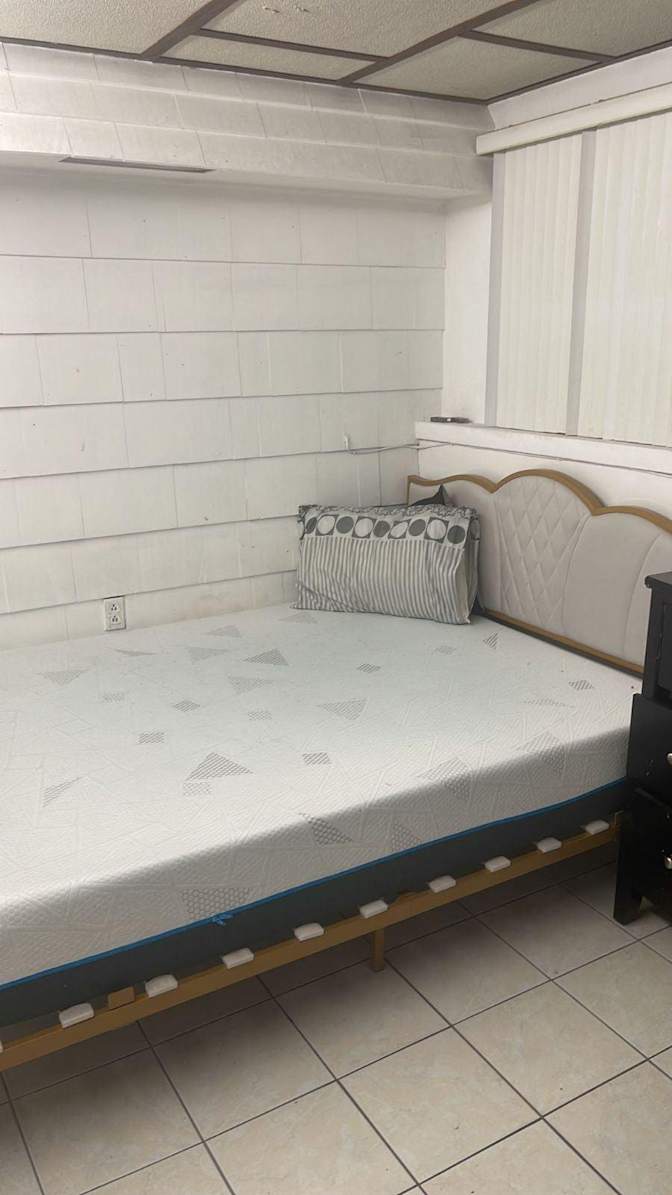 Jasmin's room
