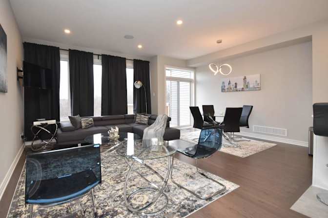 Rent In Ottawa Property Management Inc's room