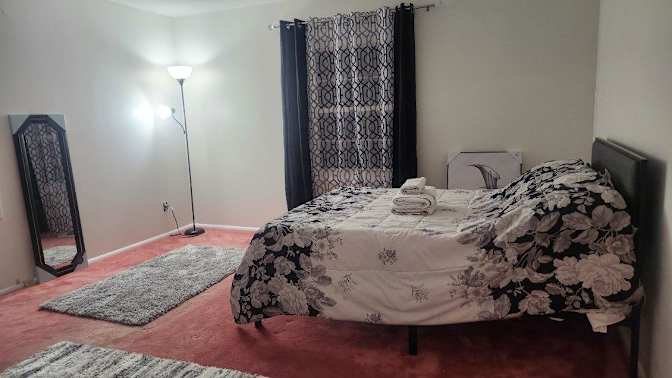 Faz's room