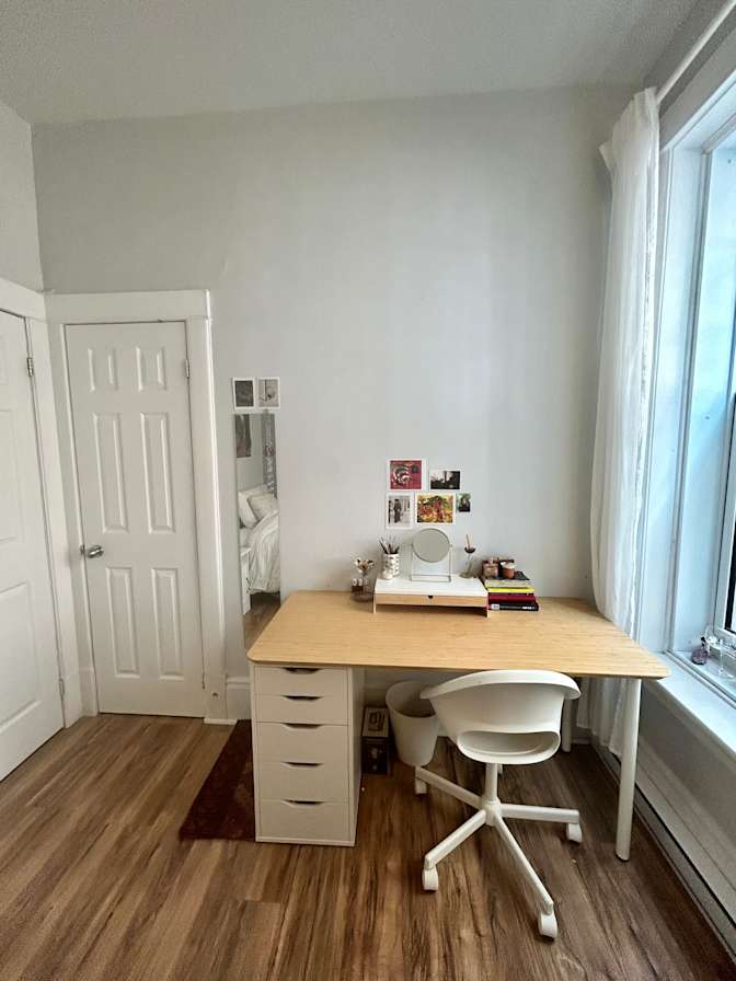 Nadia Sweeney's room