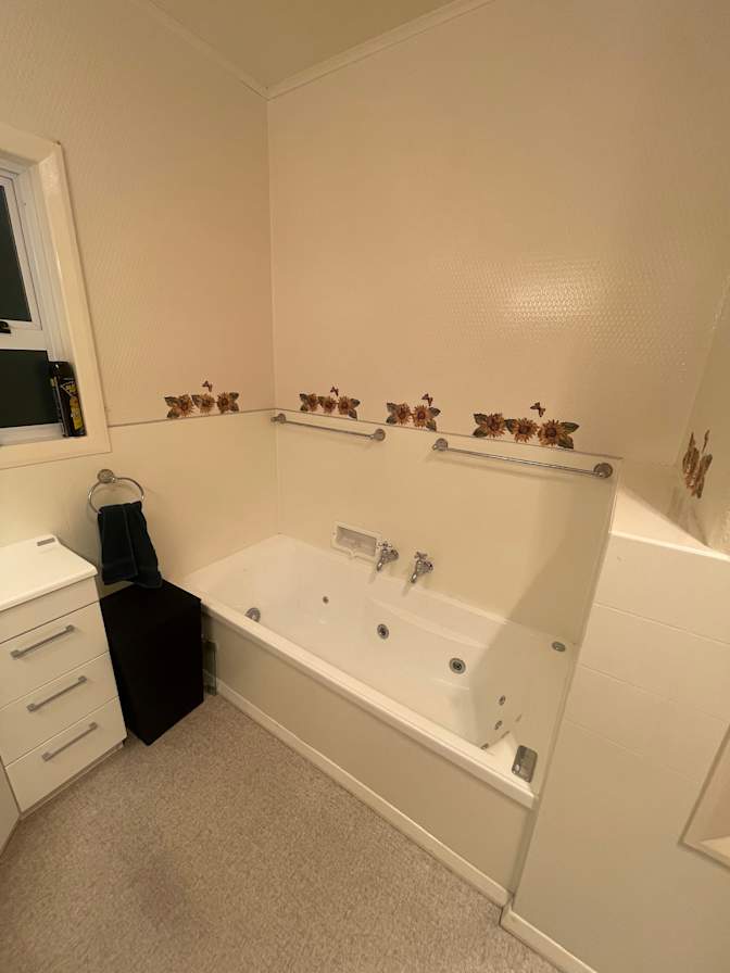 Jordon's room