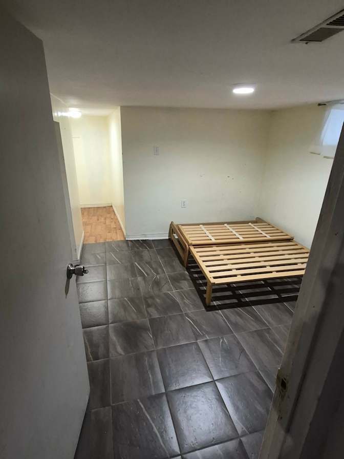 Lina Mai's room