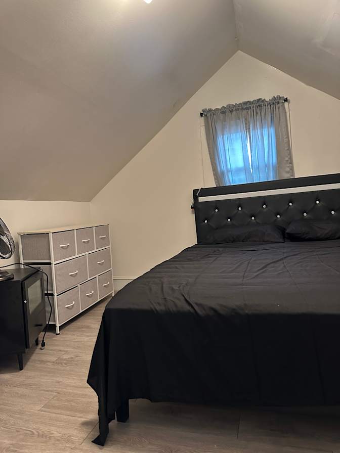 Ana Hernandez's room