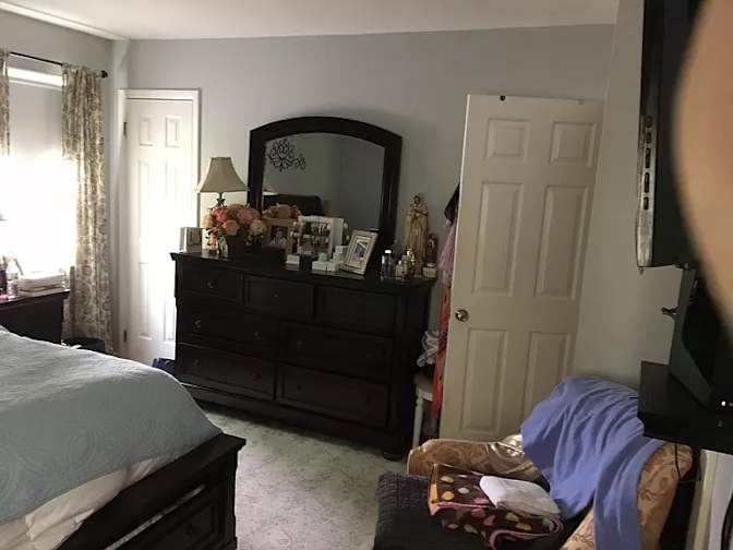 Jing's room