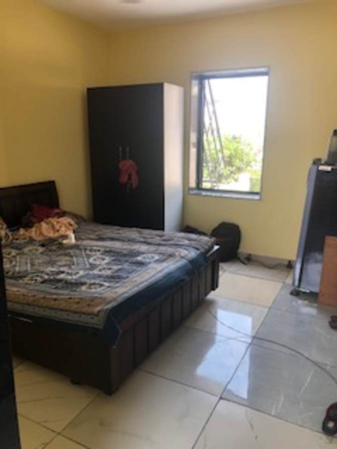 Hiren Bhatt's room